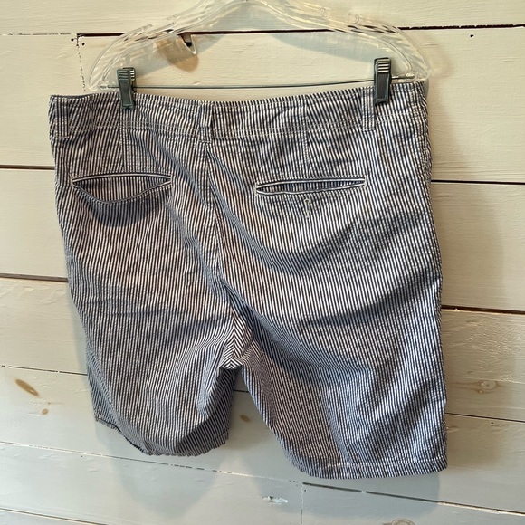 Cremieux men’s seersucker Nantucket shorts, size 36, EUC, spring and summer - Picture 2 of 11